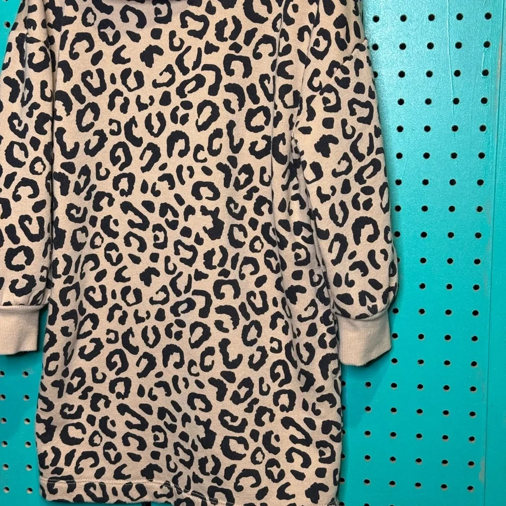 Old Navy Girls Leopard Hoodie Sweatshirt Dress Size 4T 5T Long Sleeve Cozy